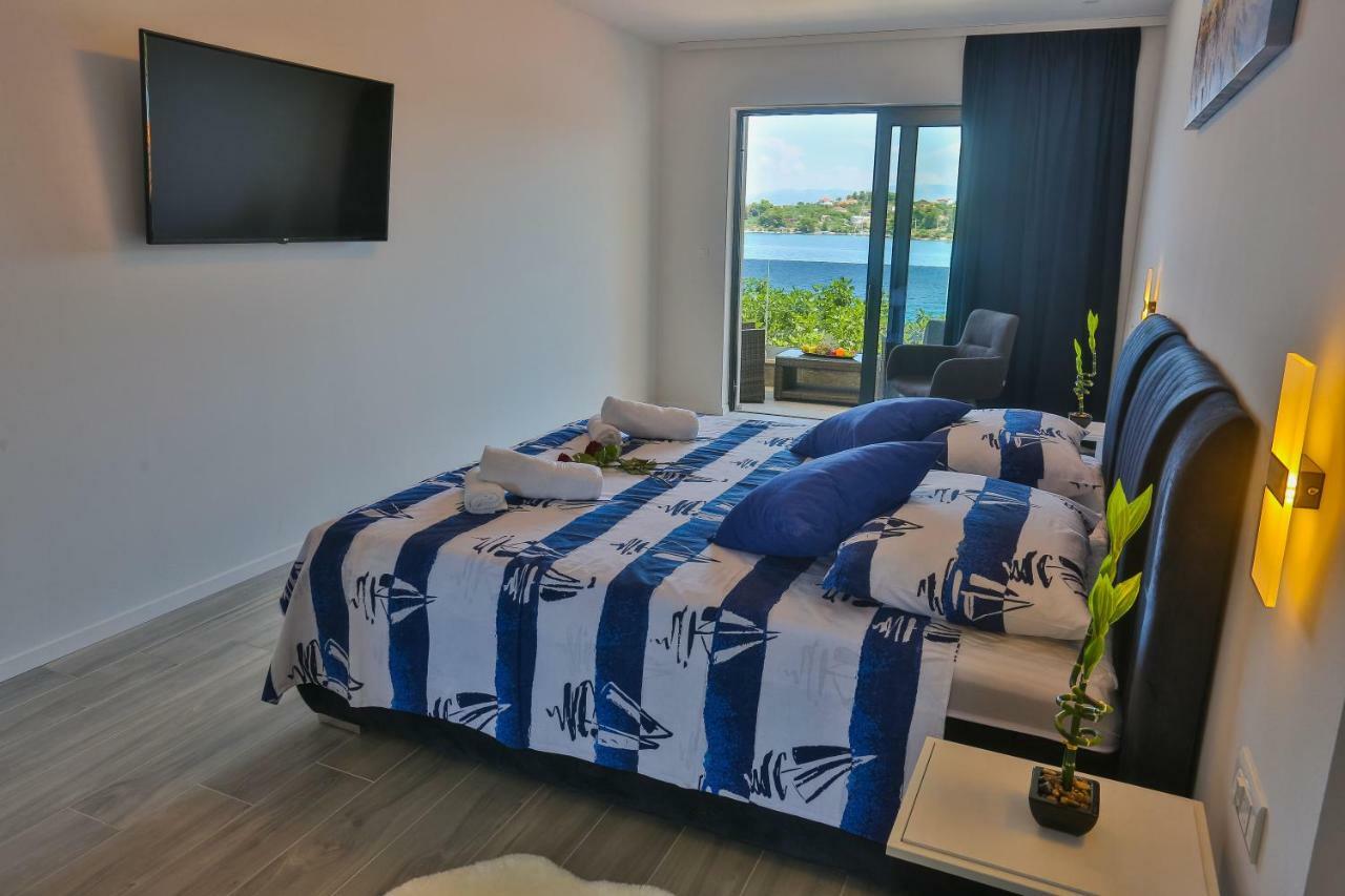 Paradise Punta 4*
